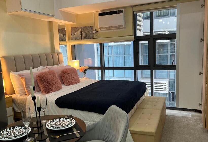 Viceroy Residences Chic Smart Home Wifi Netflix