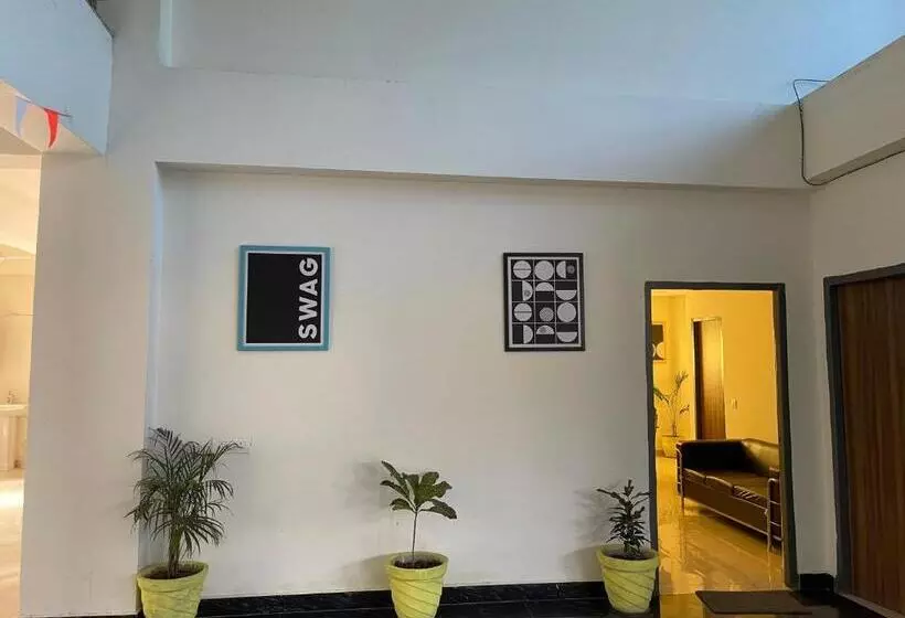 ユースホステル Abuzz Oxfordcaps Cedar Homes