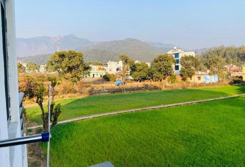 Albergue Abuzz Oxfordcaps Cedar Homes