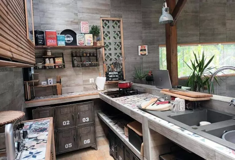 تختخواب و صبحانه La Vista, Chambre D Hôte Chez L Habitant