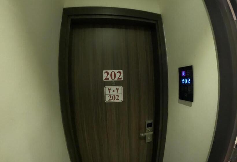 호텔 Al Jaad Kudai