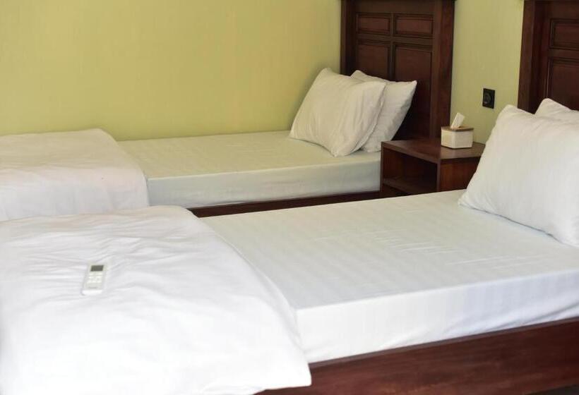 호텔 Kaliningrad Cottage