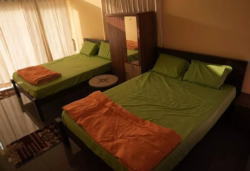 ホテル Livin Waves Beach Stay And Cafe