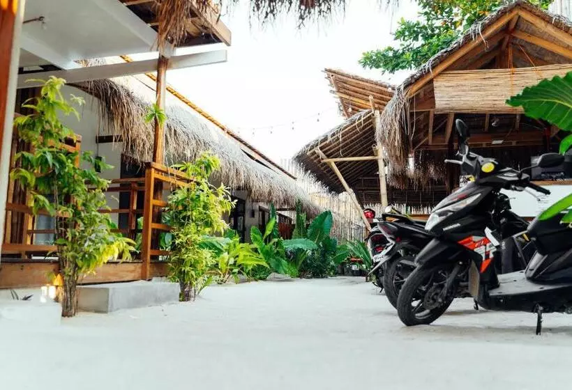 ホテル Mazawa Siargao