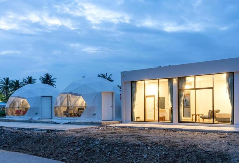 Hotel Pran Riverside