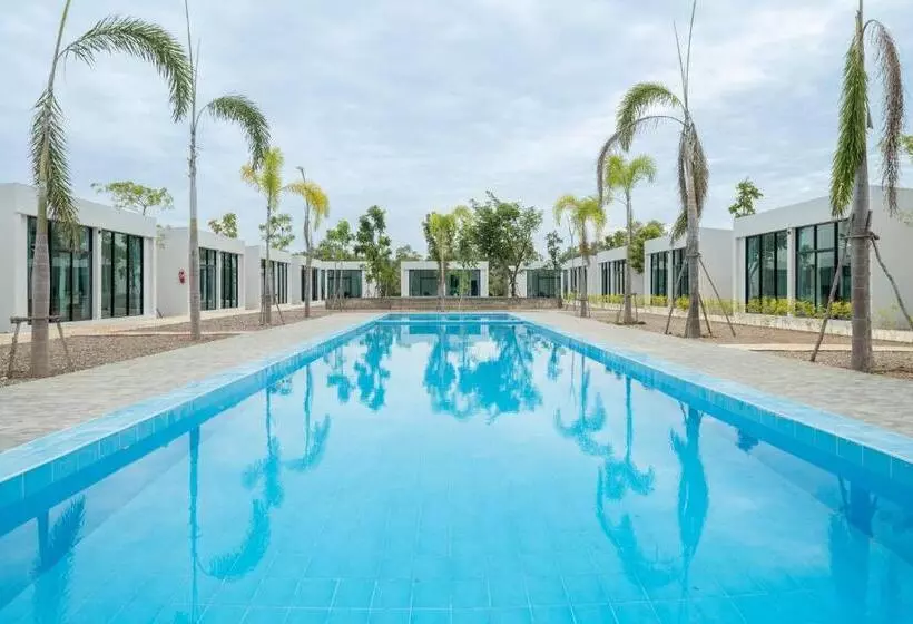 Hotelli Pran Riverside