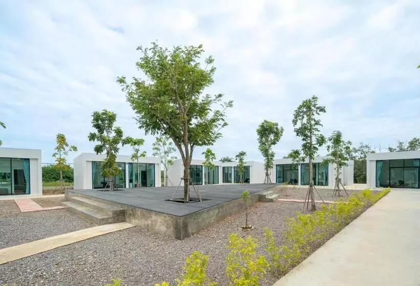 Hotelli Pran Riverside