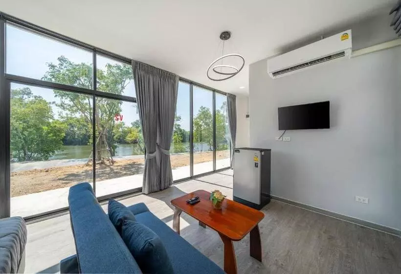 Hotelli Pran Riverside