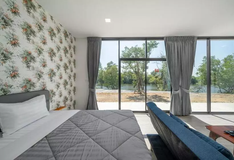 Hotelli Pran Riverside