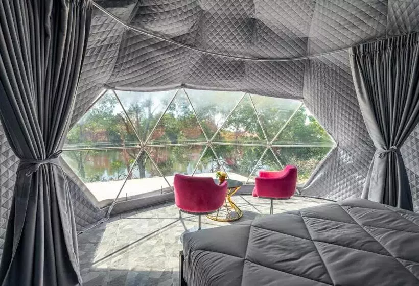 Hotelli Pran Riverside