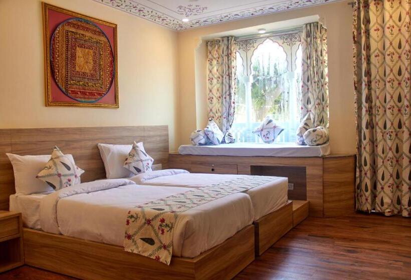 Hotel Ranthambhore Uday Vilas