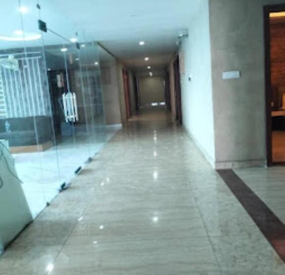 Hotel Shiv Kashi,sultanpur