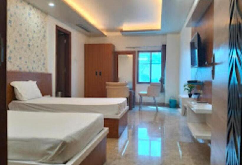 Hotel Shiv Kashi,sultanpur