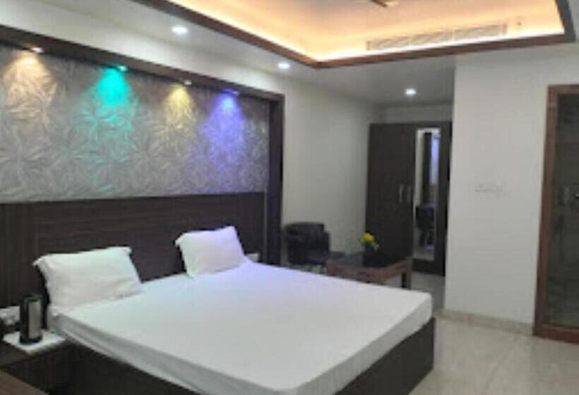 Hotel Shiv Kashi,sultanpur