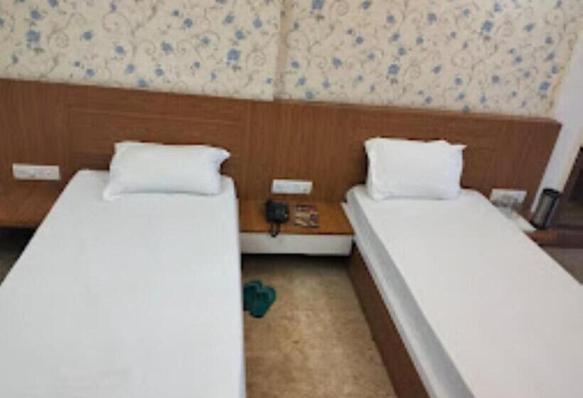 Hotel Shiv Kashi,sultanpur