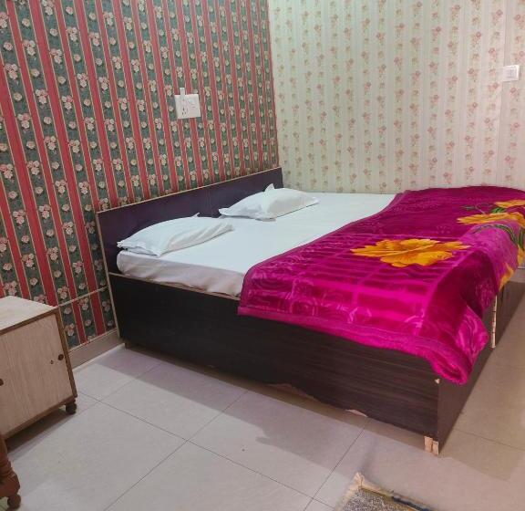 Hotel Shri Ram Mandir Seva
