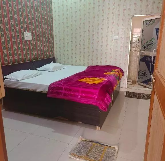 ホテル Shri Ram Mandir Seva