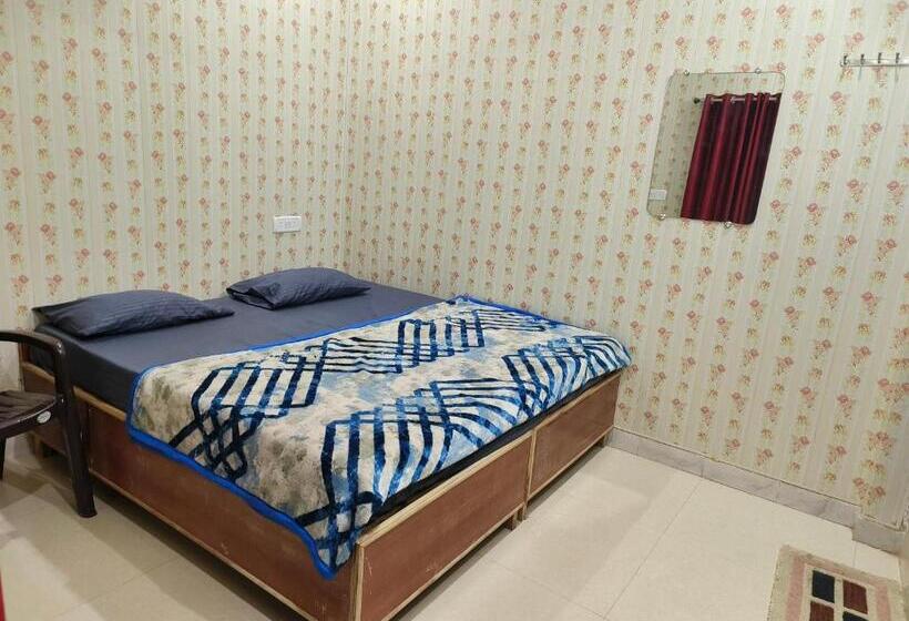 Hotel Shri Ram Mandir Seva