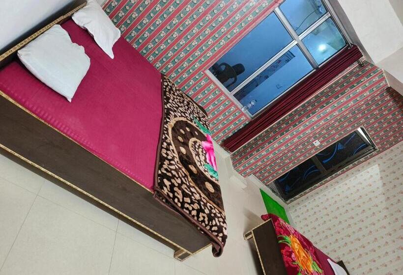 Hotel Shri Ram Mandir Seva