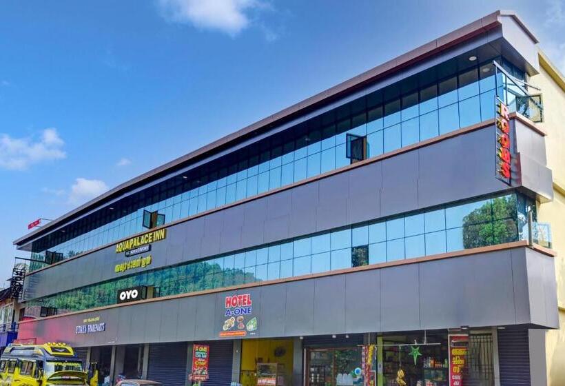 בית מלון כפרי Spot On Aqua Palace Inn