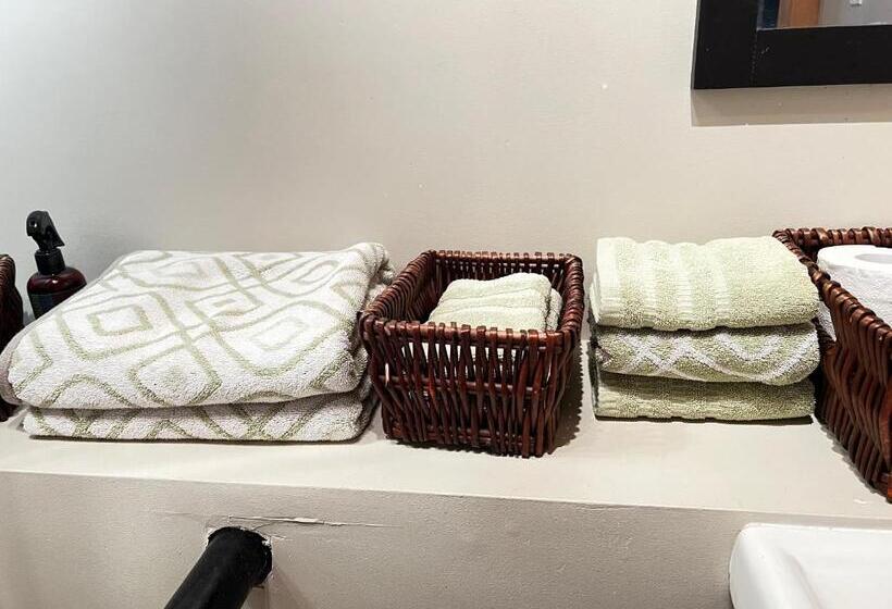 酒店 The Farm Shed Guelph Elora