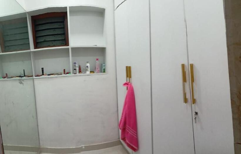 Mmr Luxurious Girls Pg And Hostel