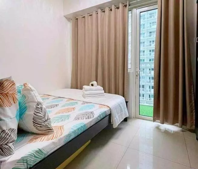 Moa Condotel Staycation By Abode Property