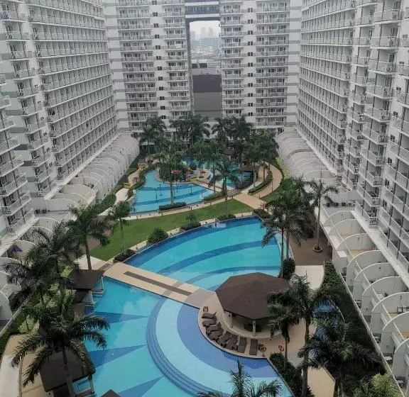 Moa Condotel Staycation By Abode Property