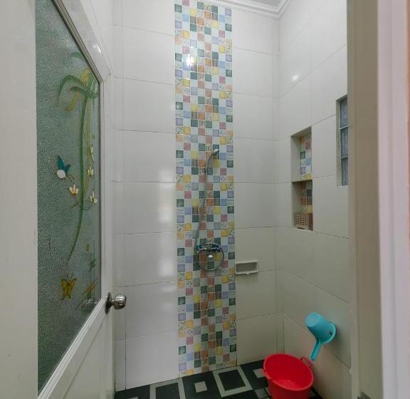 מוטל Pondok Syariah Hadikusuma