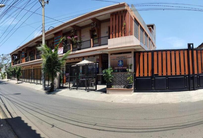 מוטל Pondok Syariah Hadikusuma