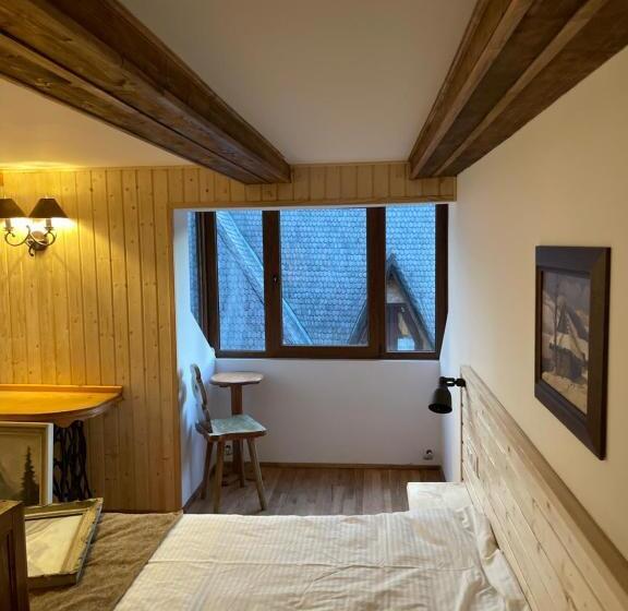 Pensão Camera Zâmbru   Cătun