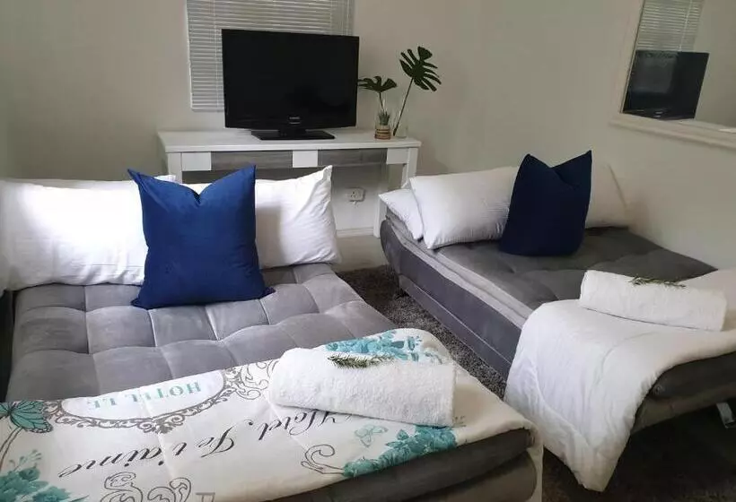 Majatalo Casa La Moore Self Catering Accomodation