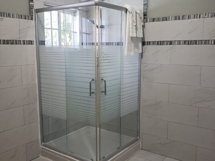 پانسیون Comfy Apartments