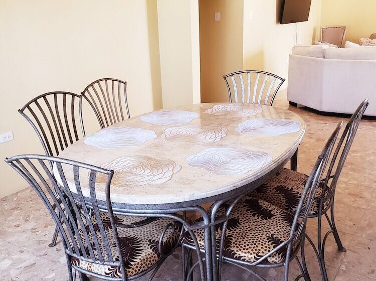 پانسیون Comfy Apartments