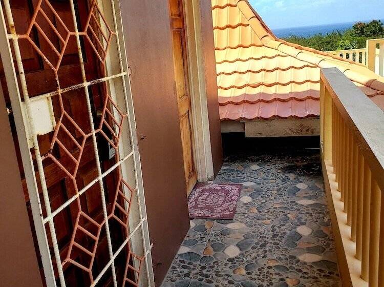 پانسیون Comfy Apartments