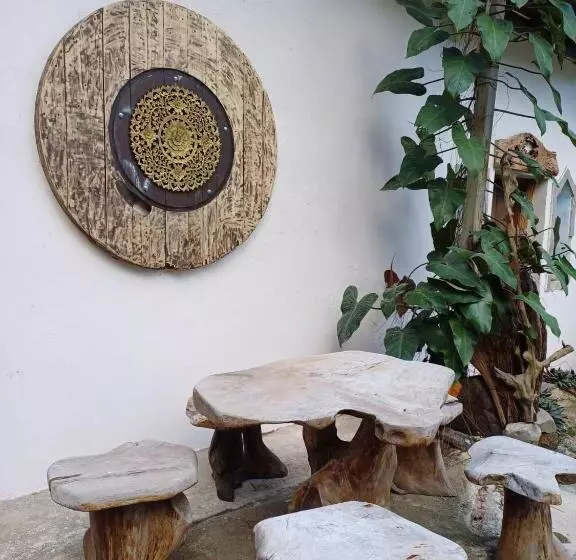 Majatalo Orchid Home