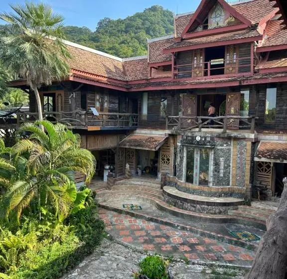 Majatalo Orchid Home