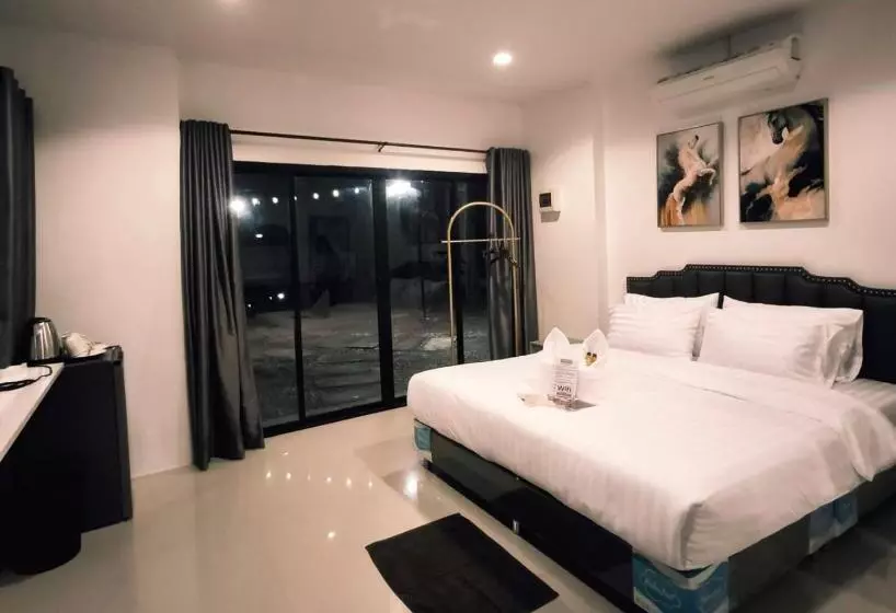 Majatalo Skybird Lake View Resort&camping Khaoyai