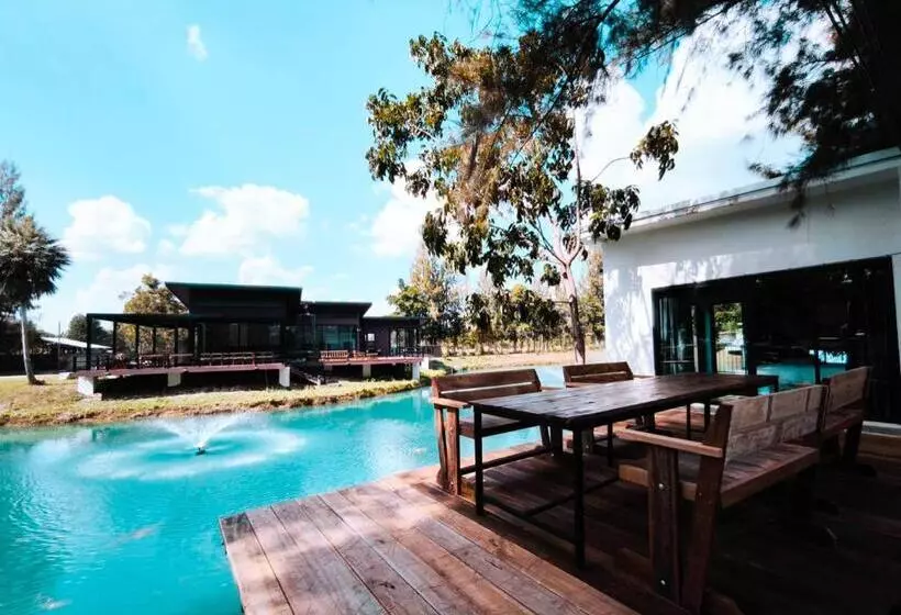 Majatalo Skybird Lake View Resort&camping Khaoyai