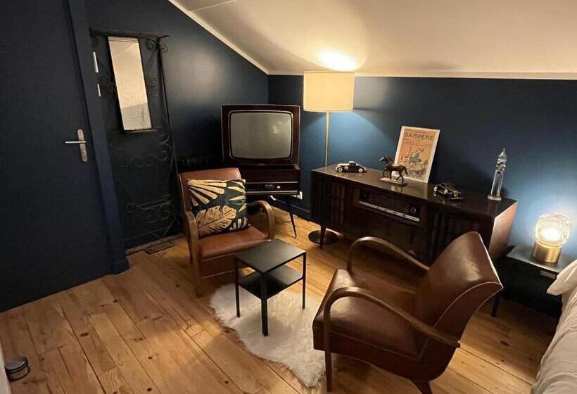 بنسيون Villa Les Roches D Yzeron