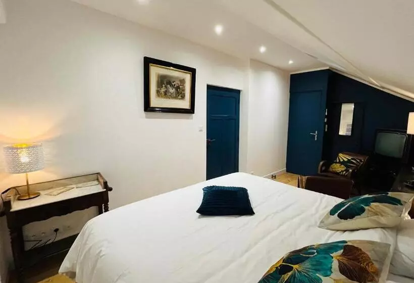 Majatalo Villa Les Roches D Yzeron