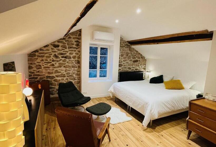 بنسيون Villa Les Roches D Yzeron