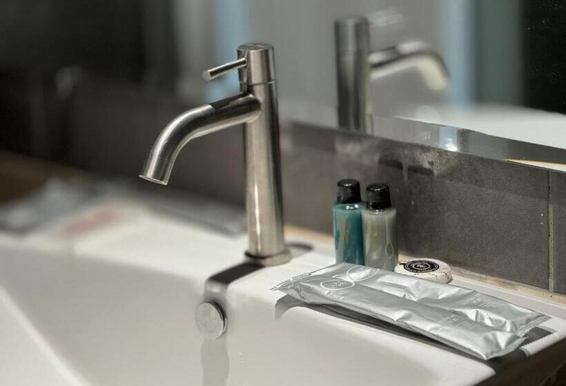 West Port Hotel Boutique