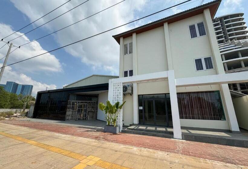 West Port Hotel Boutique