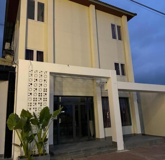 West Port Hotel Boutique