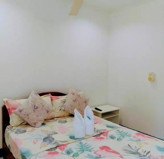 ユースホステル Casa De Praxides Tourist Inn