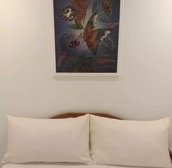 ユースホステル Casa De Praxides Tourist Inn