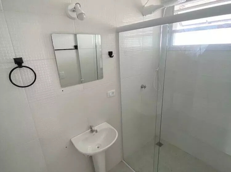 ユースホステル Pousada Aurora Peruíbe