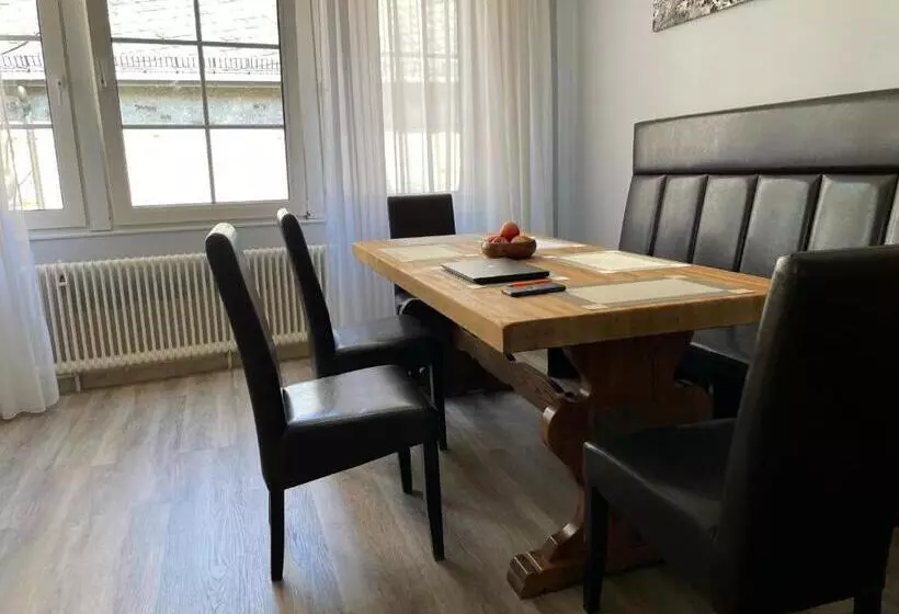 Aamiaismajoitus (B&B) Cochemer Arkaden