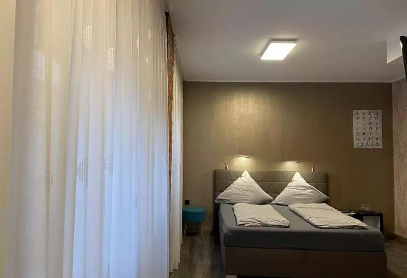 Aamiaismajoitus (B&B) Cochemer Arkaden